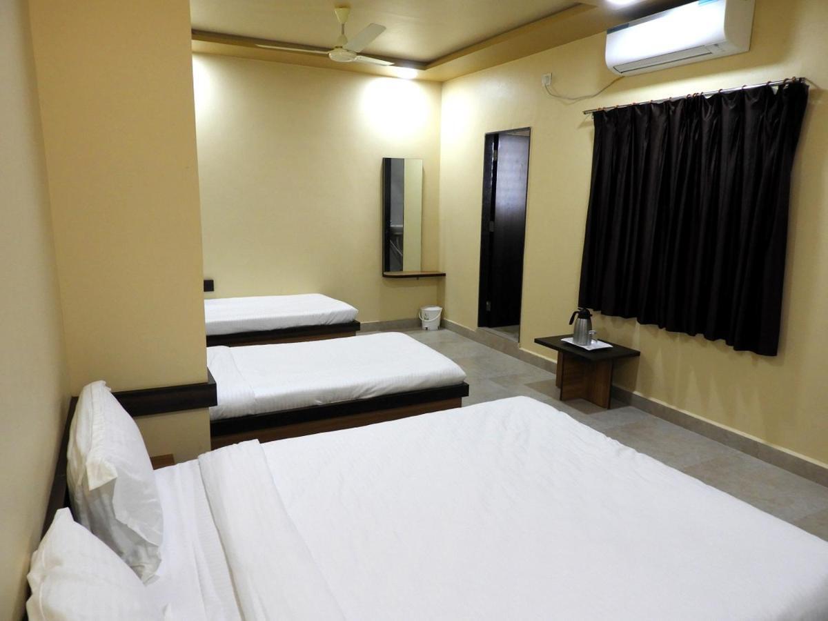 Hotel Somnath Daksh Somnāth Exterior foto