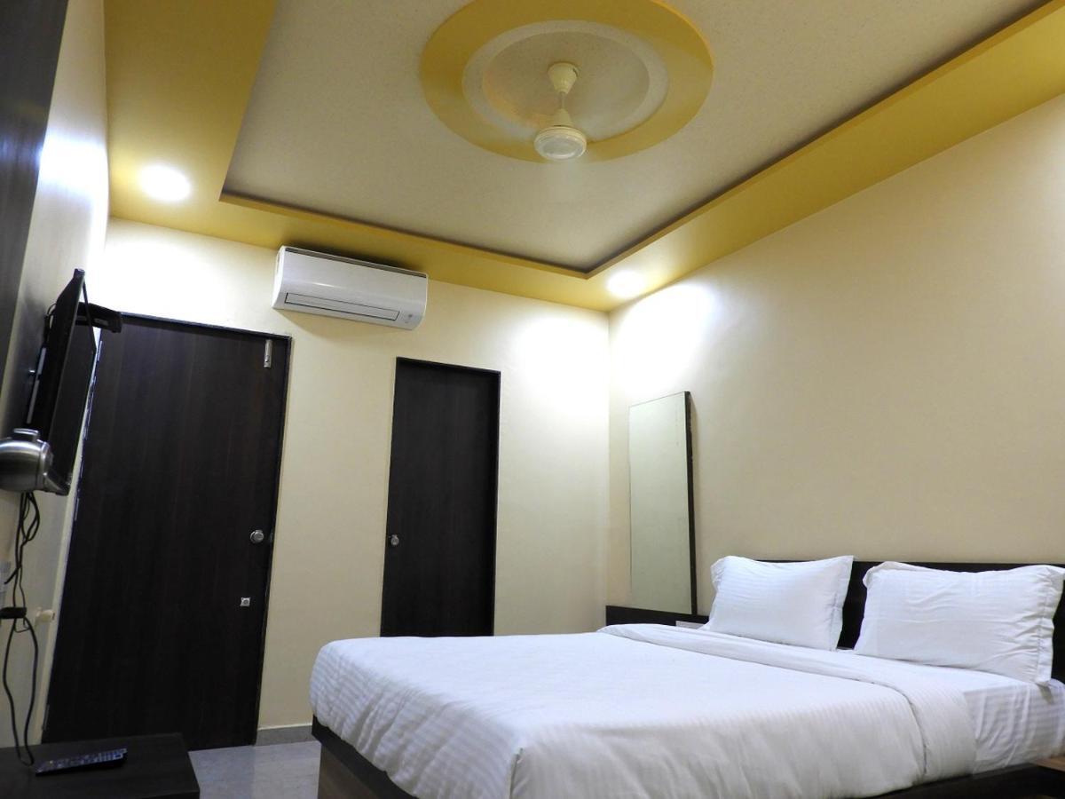 Hotel Somnath Daksh Somnāth Exterior foto